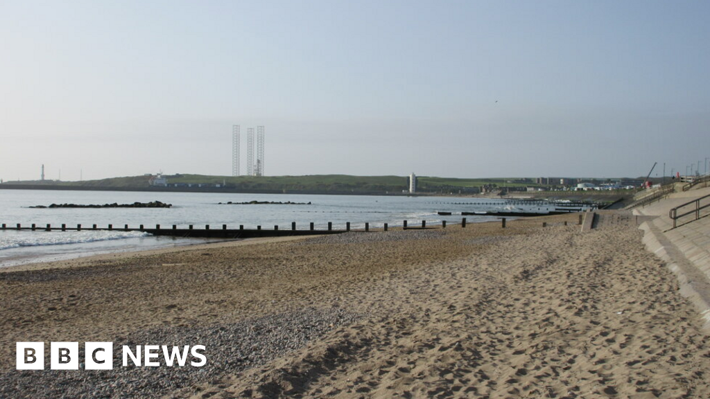 Sewage leak at Aberdeen beach leads to swimming warning