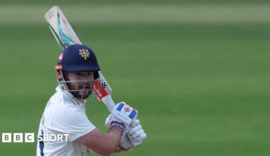 Ben Brown batting for Hampshire