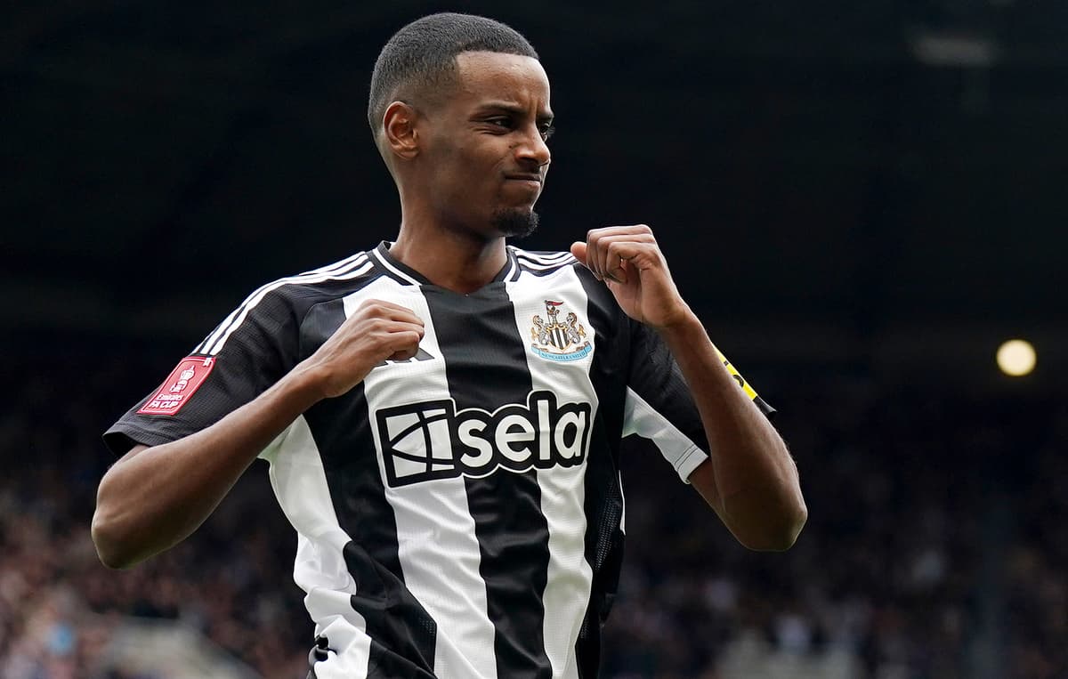 Three ways Liverpool FC could line up with Alexander Isak in new-look attack alongside Hugo Ekitike