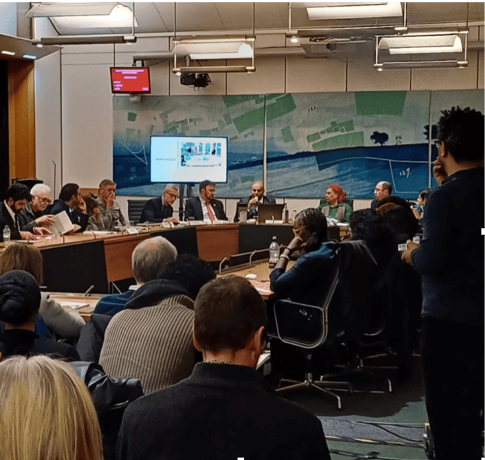 An image from a CfMM meeting