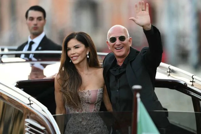 Getty Images Lauren Sánchez and Jeff Bezos in Venice, Italy during their wedding weekend