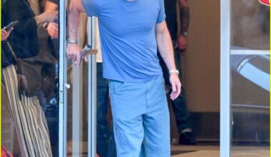 brad pitt cliff booth set 045186668