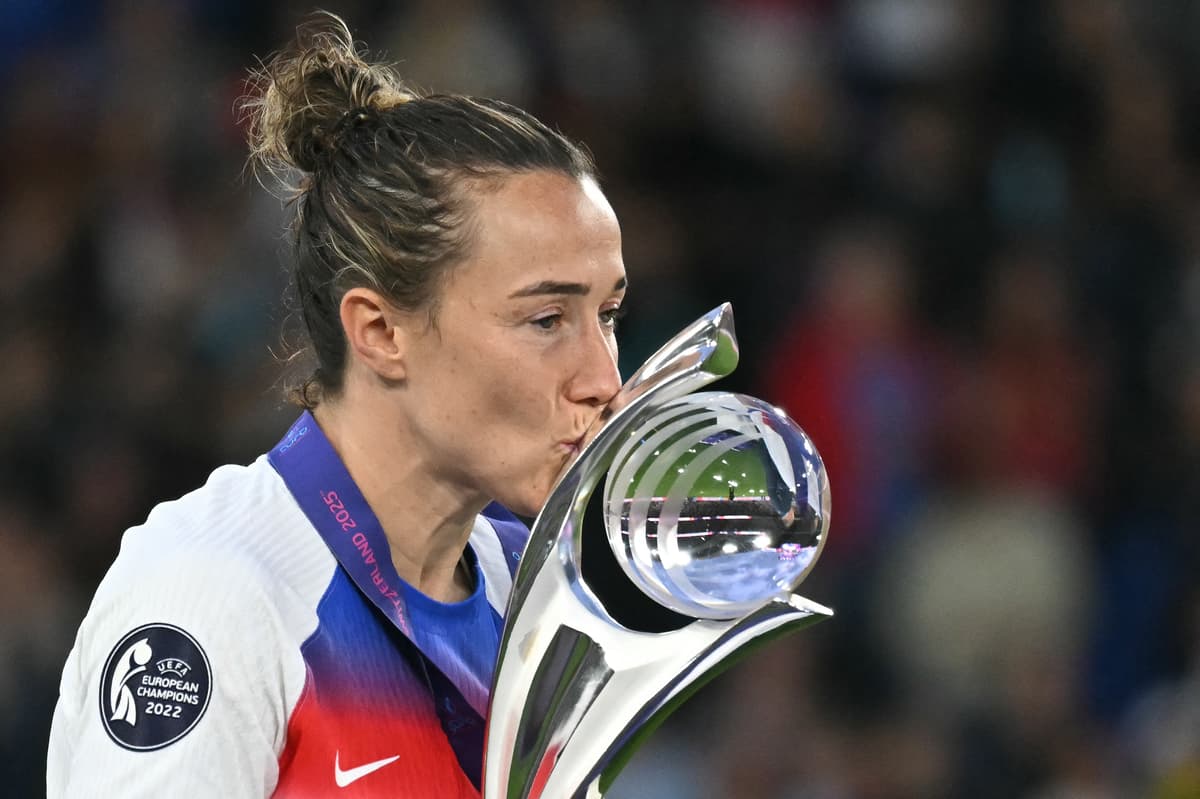 England star Bronze reveals she played Euro 2025 with fractured tibia - London Evening Standard