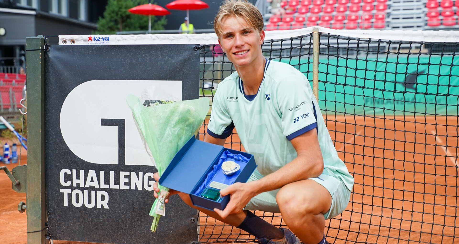 Nicolai Budkov Kjaer is crowned champion at the ATP Challenger Tour 75 event in Tampere. Finland.