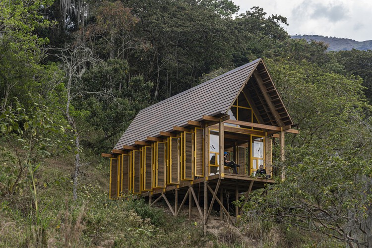 Lamarilla Reforestation House / Quena Margarita Gonzalez Escobar + Juan David Hoyos Taborda - Exterior Photography, Wood, Forest