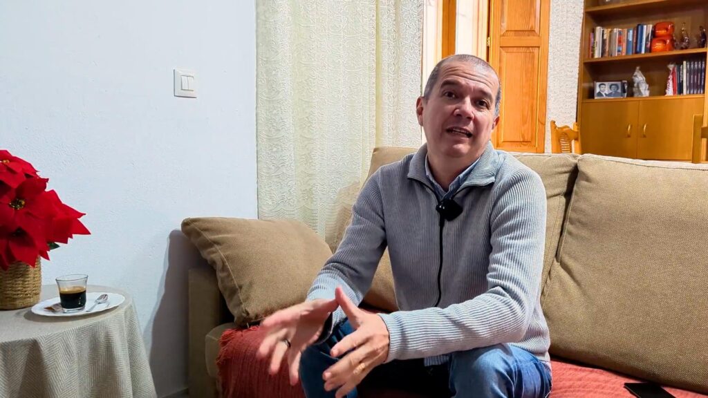 Colombia restaurant owner in Spain