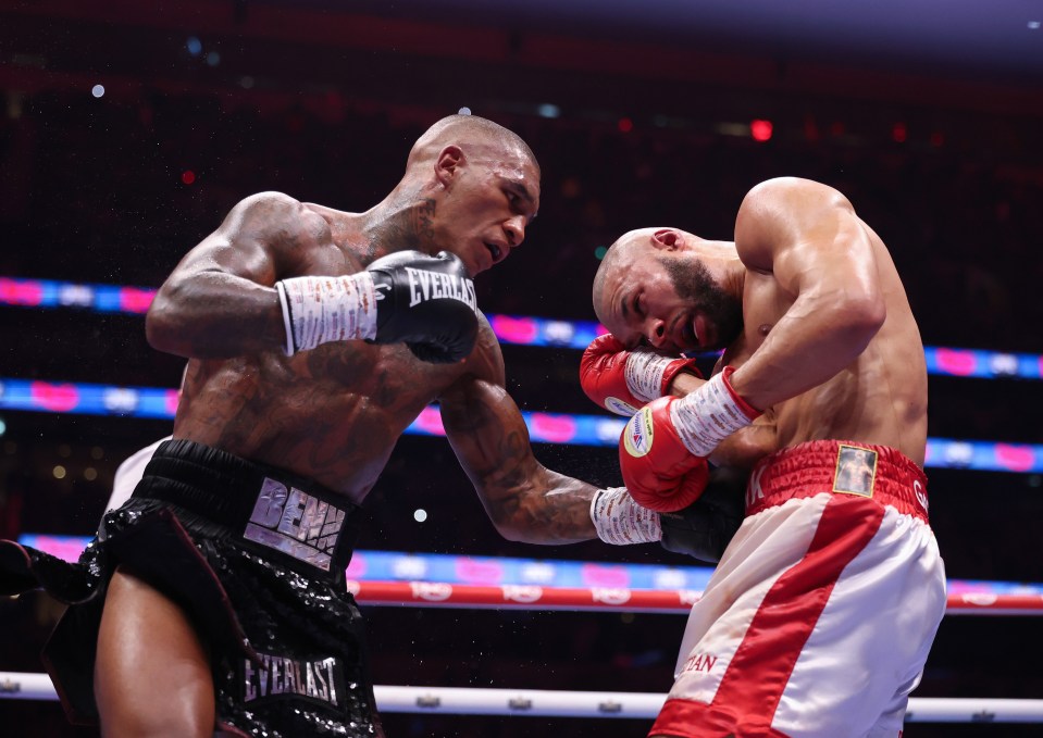 Chris Eubank Jr. boxing Conor Benn.