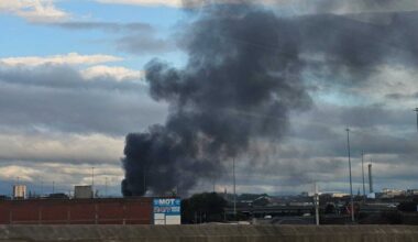 Huge fire erupts at Glasgow industrial estate as emergency crews race to scene