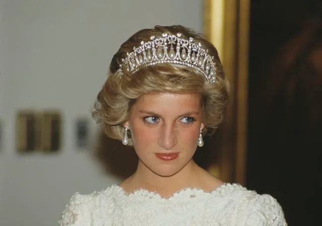 Getty Images Princess Diana at a dinner at the British Embassy in Washington, D.C. in 1985.