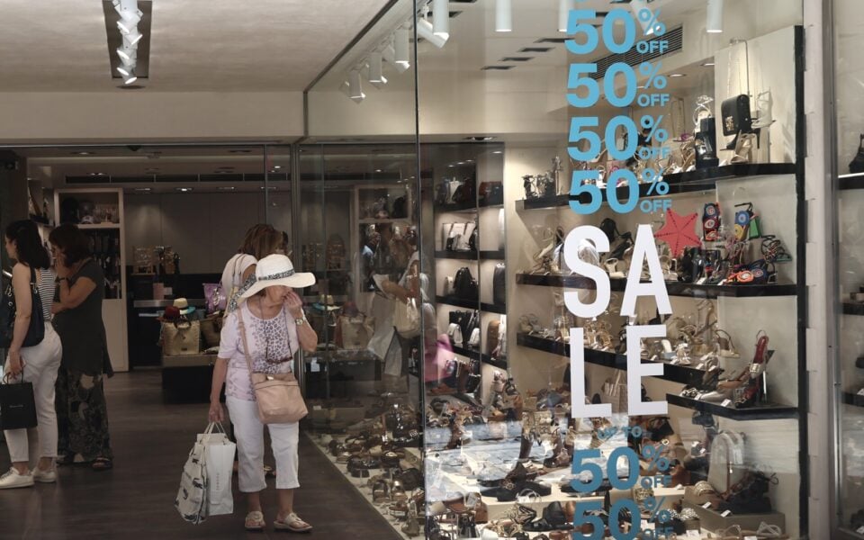 Summer sales begin July 14, retailers anticipate turnover boost