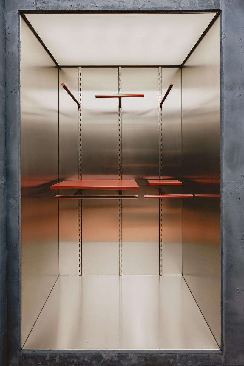 modular steel display systems outline el departamento's sportswear store in barcelona