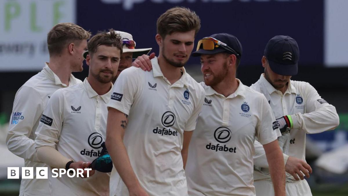 Middlesex leave the field at Grace Road after beating Leicestershire