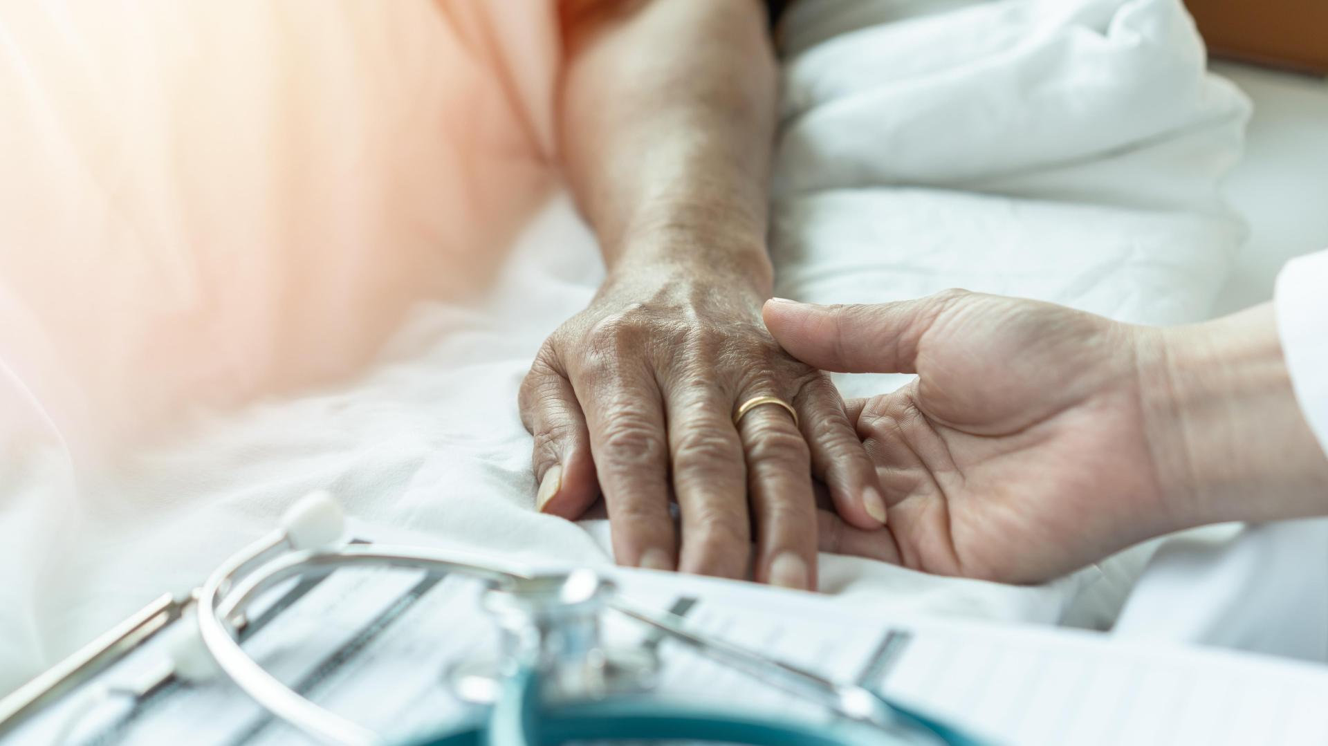 A recent strategy document recommends several measures to strengthen palliative care. Photo: Shutterstock