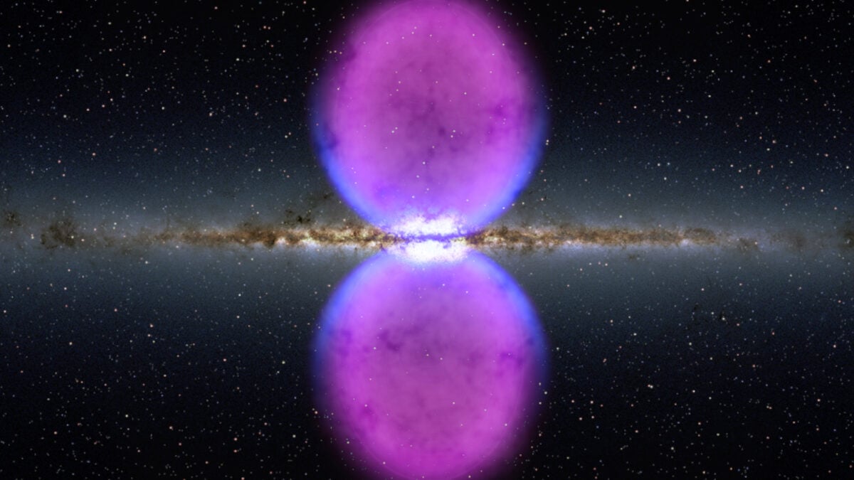 Scientists Baffled by Mysterious Clouds in Center of the Milky Way