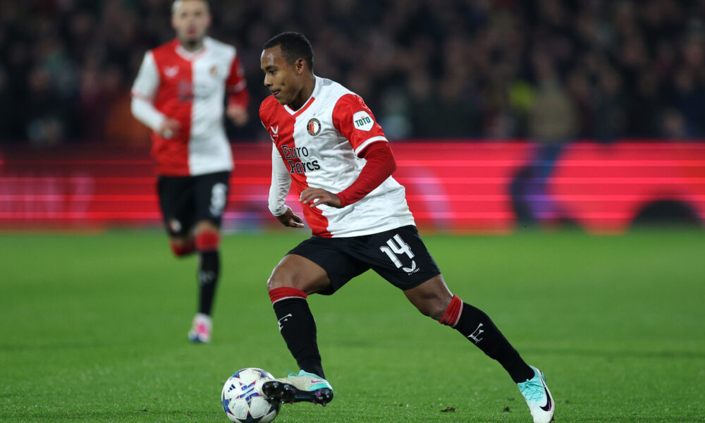 Leeds United received emails from Feyenoord and Paixao’s representatives suggesting respective terms had been agreed