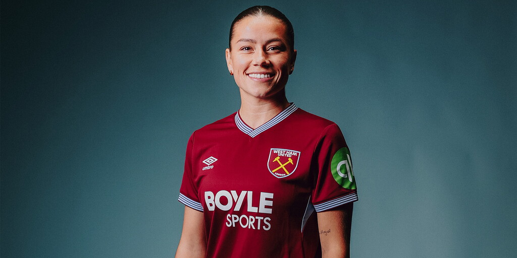 West Ham United sign Wales international Ffion Morgan