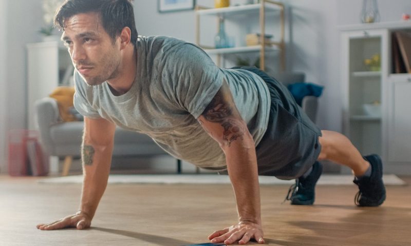 Fitness at home burpee