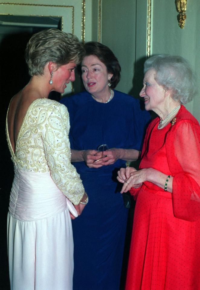 Princess Diana conversing with her grandmother and aunt.
