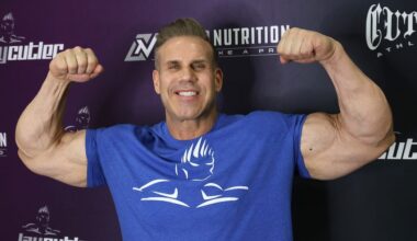 Jay Cutler's 5-Day Training Split for Maintaining Strength and Muscle at 51