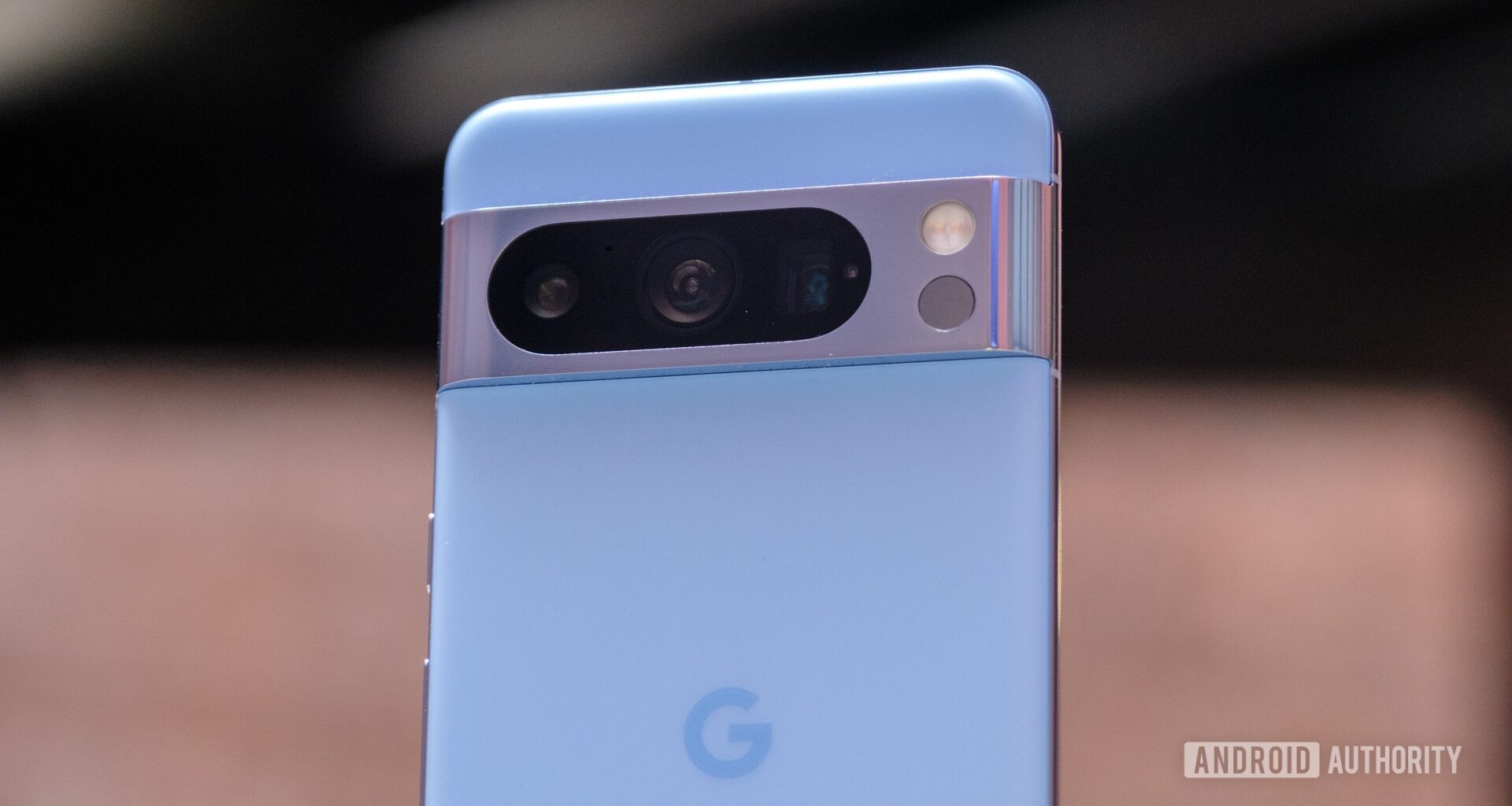 google pixel 8 pro camera angle