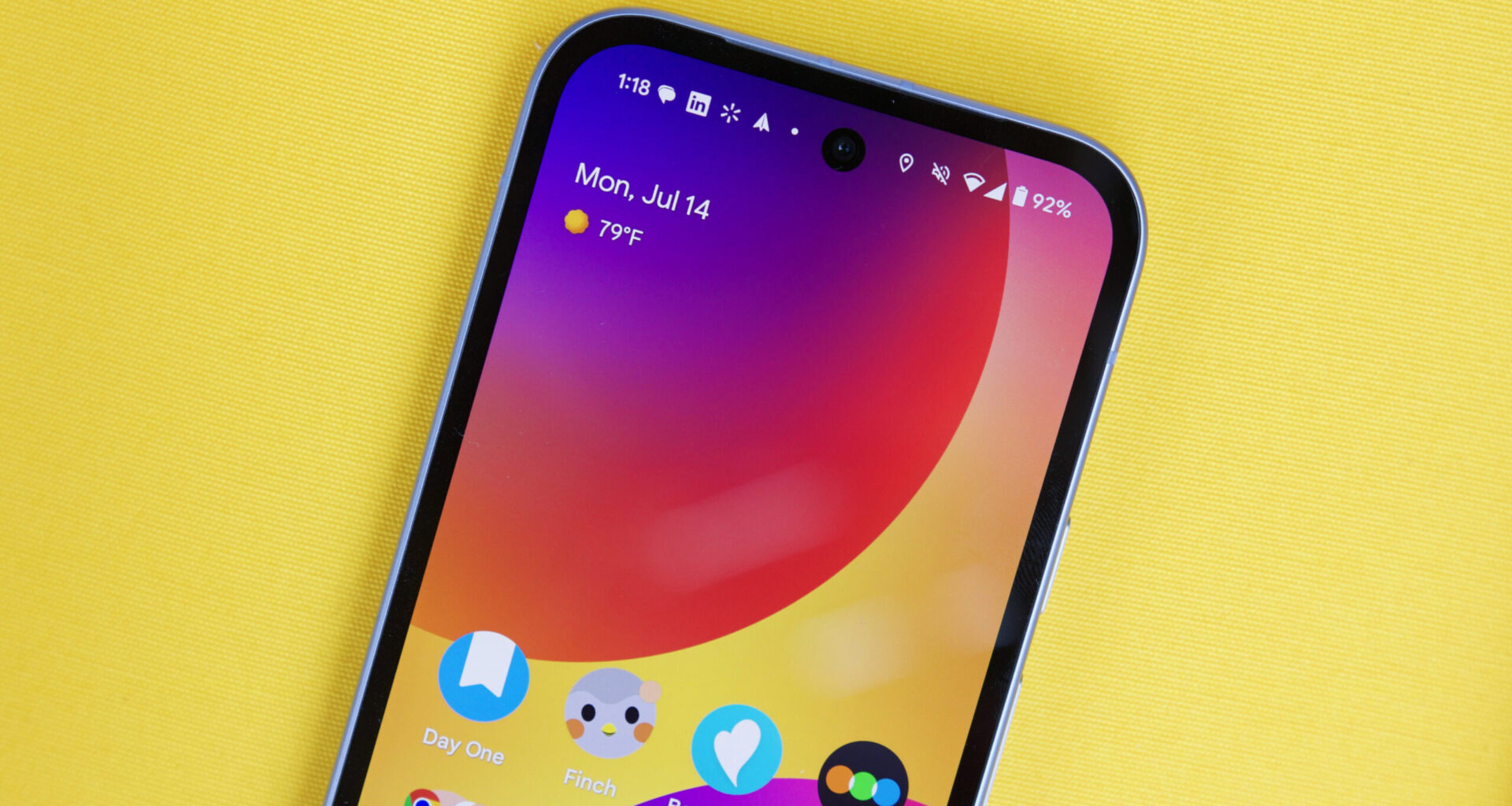 Android 16 QPR1 Beta 3 undoes Pixel's boring At a Glance tweak