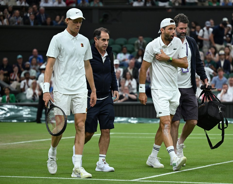 Despite leading, he was unable to play on and retired