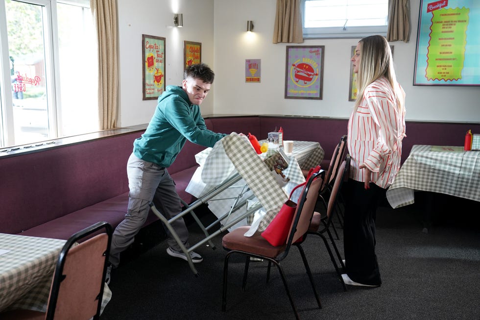 bobby costello and clare devine in hollyoaks
