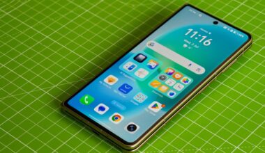 Honor launches the ‘world’s thinnest’ foldable
