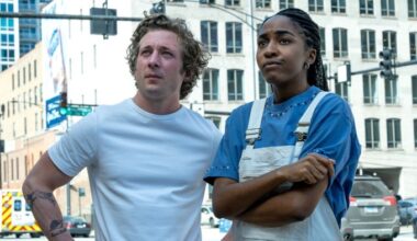 Jeremy Allen White as Carmen “Carmy” Berzatto, Ayo Edebiri as Sydney Adamu in ‘The Bear’