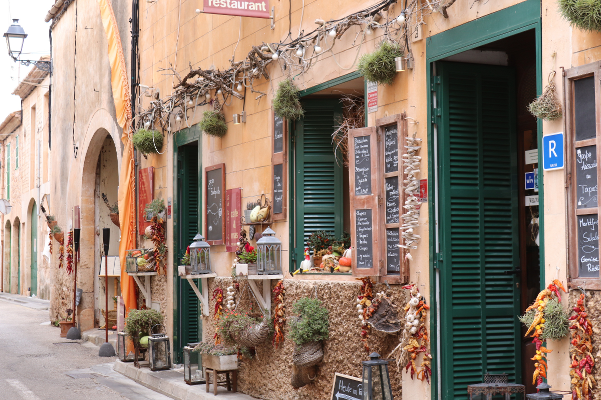Spain’s restaurants refusing to split the bill « Euro Weekly News
