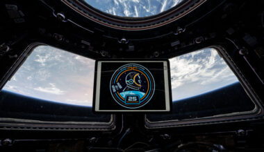 GMT198_16_39_Jonny Kim_Deferred Release Attn. Dylan Mathis for 25th Anniversary Cupola Photo