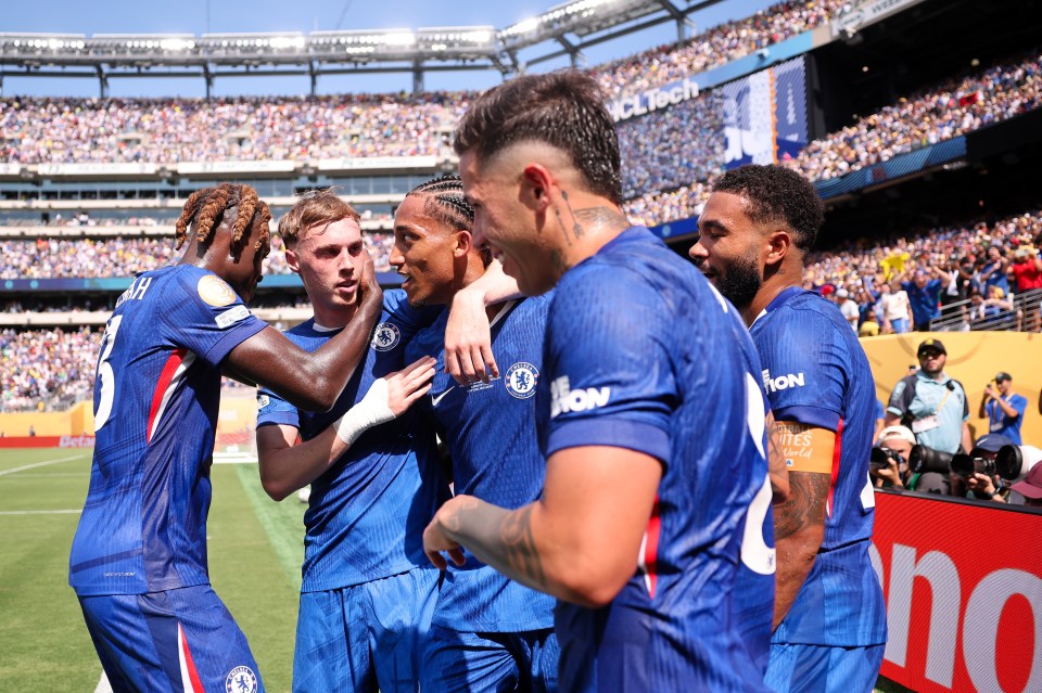 Pedro scored just before the break as Chelsea left PSG stunned