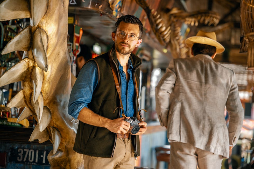jonathan bailey, jurassic world rebirth