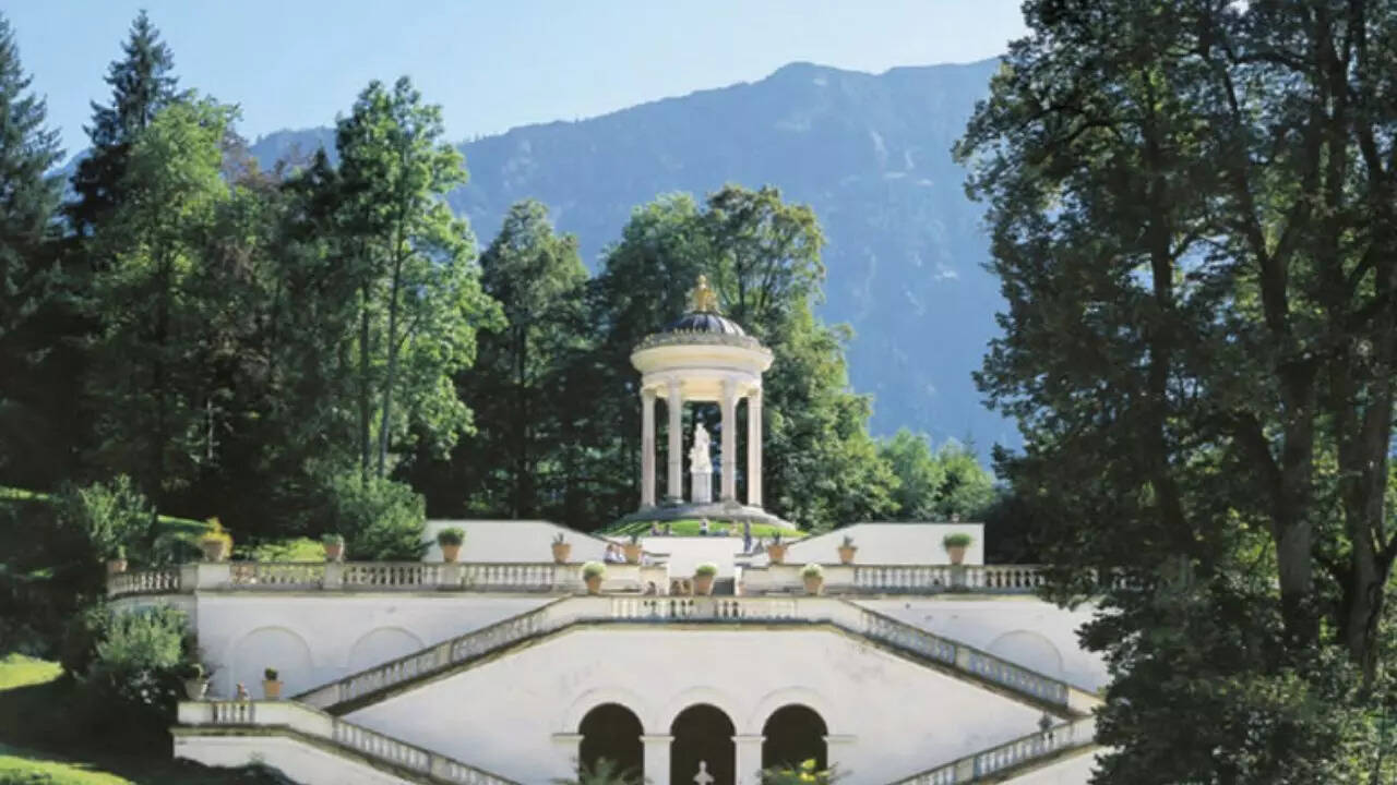 Linderhof palace