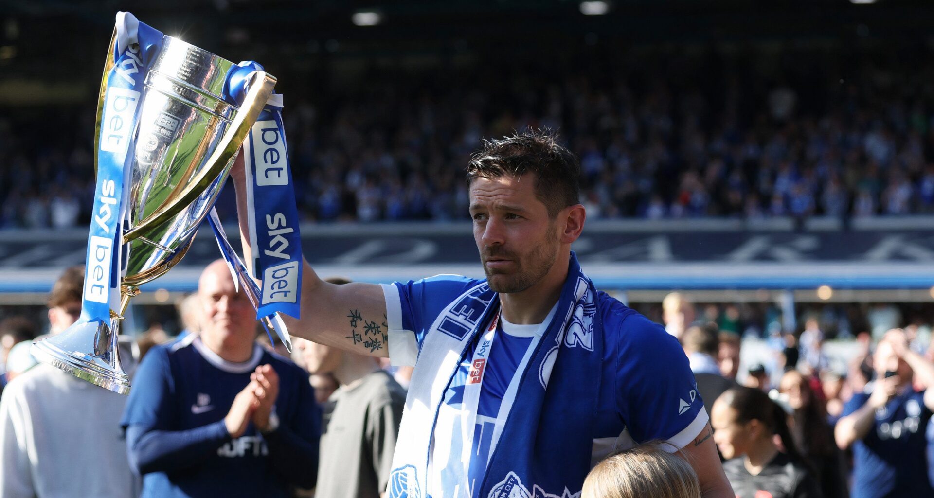Birmingham could sign their next Jutkiewicz in "complete" £6.8m striker