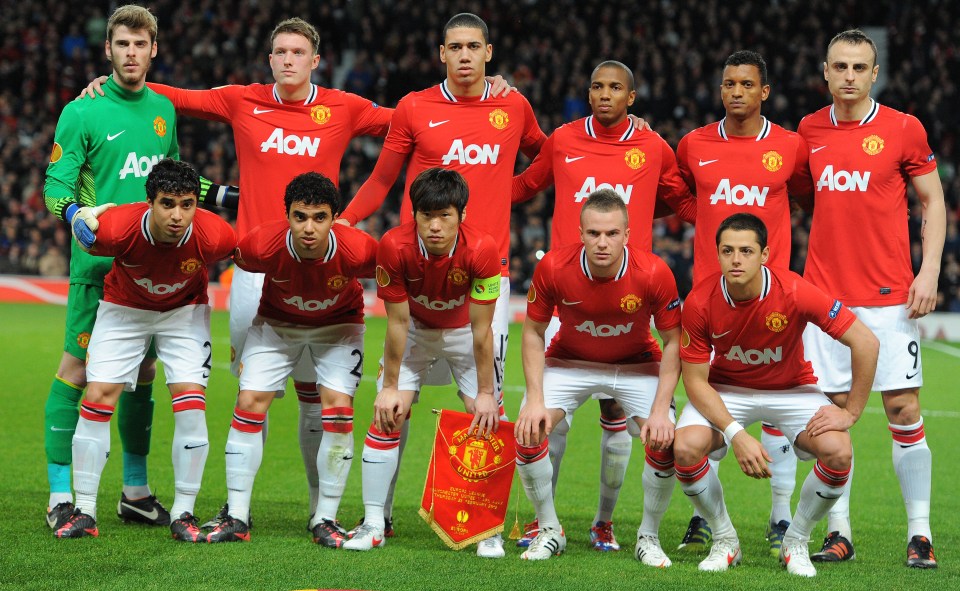 It's tradition for the starting XI to pose with the pennant before exchanging it
