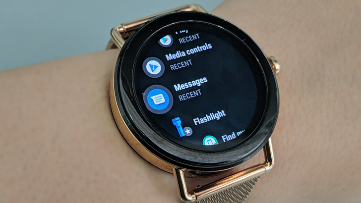 Selected Messages on Wear OS