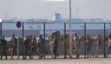 Greece presents strict migration bill at EU informal meeting