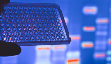 Clinicians’ discretion to contact patients’ at‐risk relatives about their genetic risk: new guidance from Australia's privacy regulator provides timely clarification
