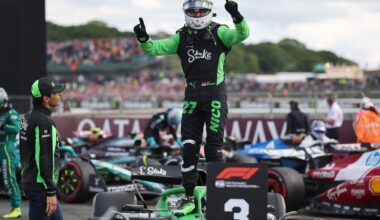 Who has the most F1 grand prix starts without a podium now?