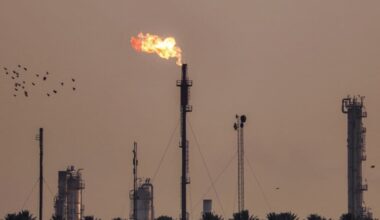 Oil Sanctions Are the Wrong Tool When Dealing With Iran, Russia, China