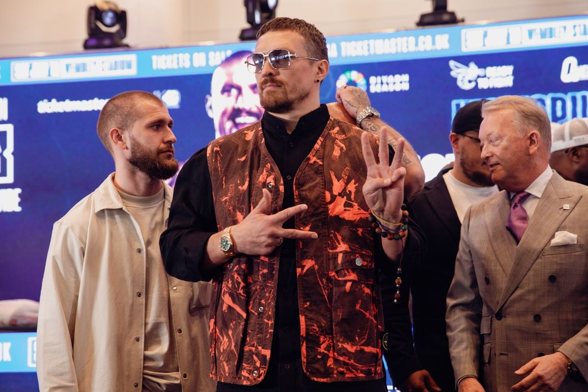 Usyk hints at final dance, after Dubois rematch