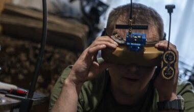 The Pentagon will host a ‘Top Gun’ school for Ukraine-style attack drones