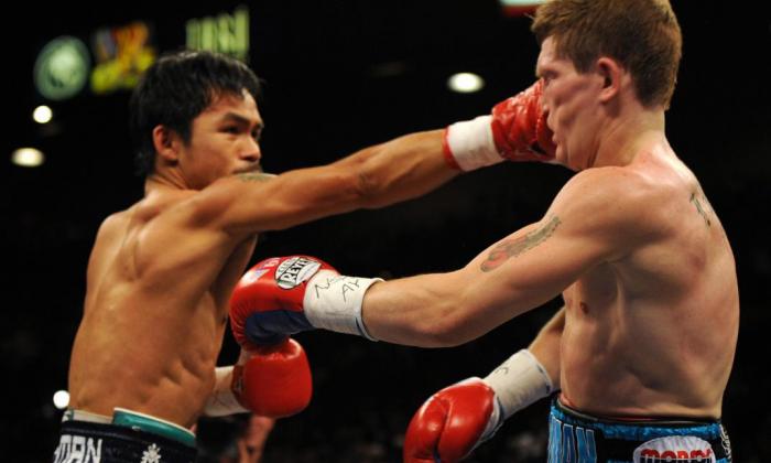 Manny Pacquiao knocks out Ricky Hatton