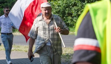 Poland’s Tusk tells far-right vigilantes on German border to go home – POLITICO