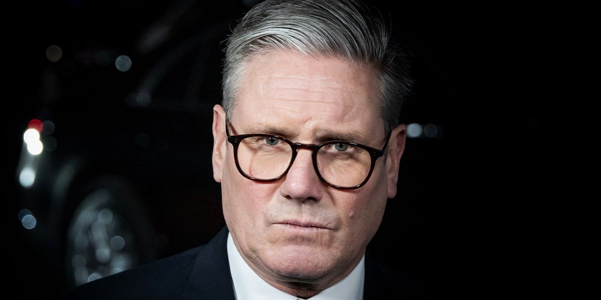 Keir Starmer calls to ban trans people from single-sex spaces