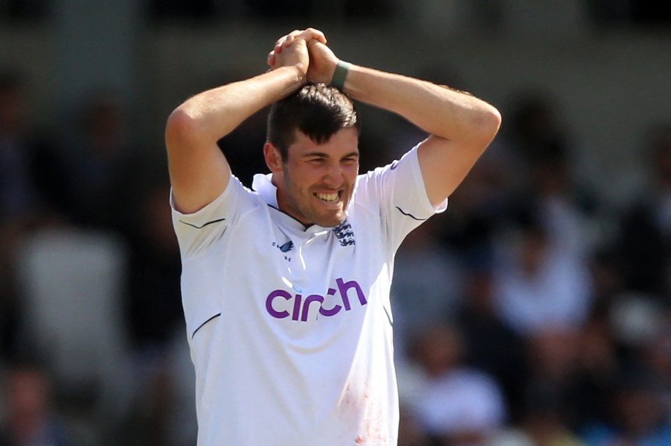 England have added Overton to their squad for the fifth Test against India