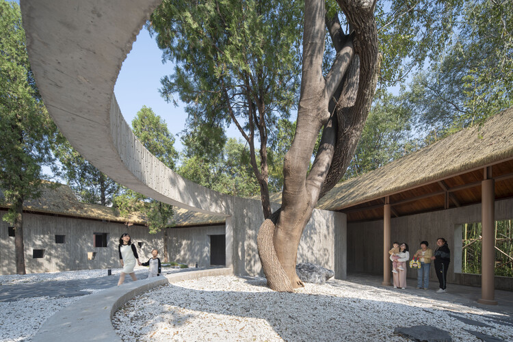 Revitalization of The Relic Site of Yongle Palace / URBANUS - Image 1 of 40