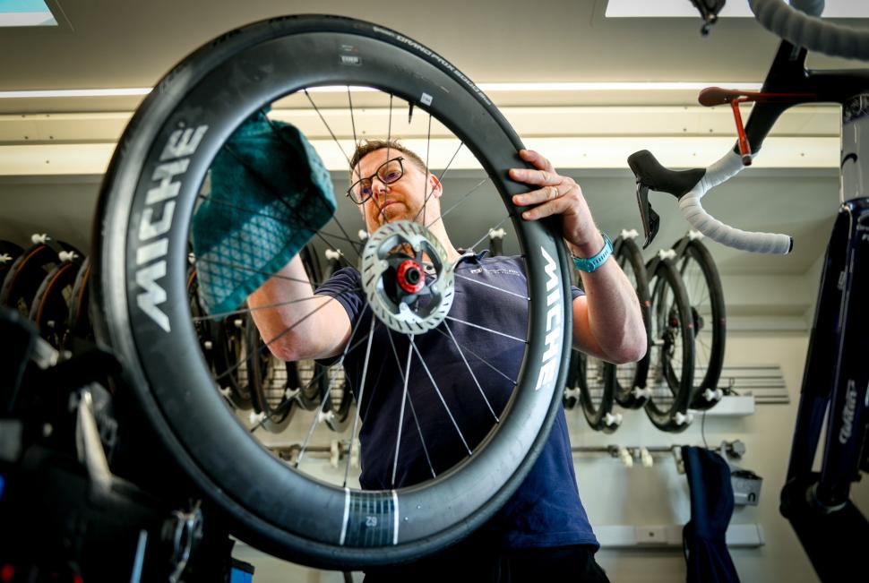 2025 Groupama FDJ Miche Kleos RD 62 wheels