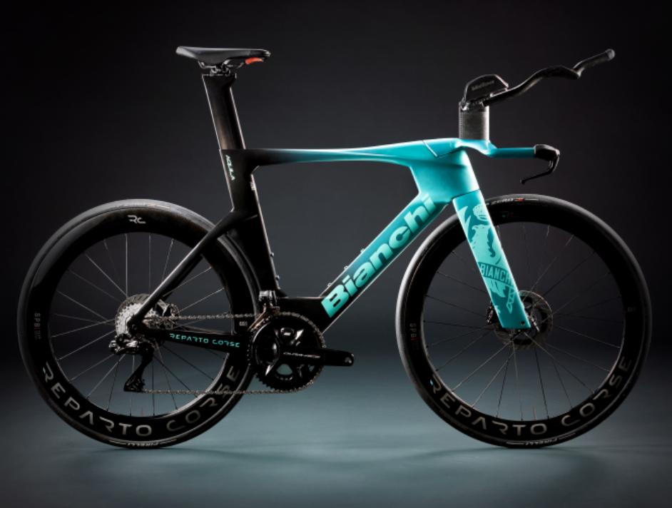2025 Bianchi Aquila TT bike